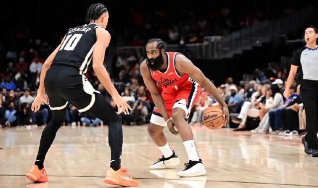 快船3将回暖助力终结连败！哈登祖巴茨防守回暖，替补还挖爆点！