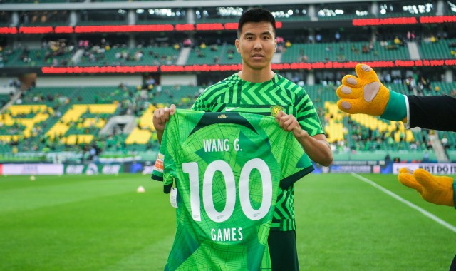 王刚表示球队仍需专注，联赛夺冠仍是当前首要任务