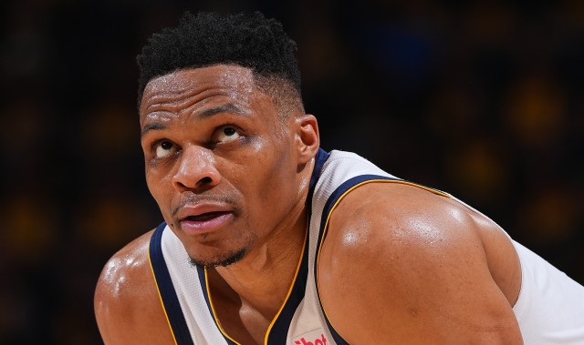 名记：国王未能为蒙克找到下家 因此威少不太可能与国王签约