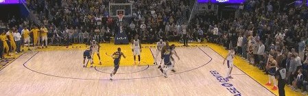 湖勇大战裁判报告出炉 格林移动掩护逃过裁判判罚