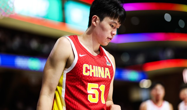 用实力征服！选秀专家发文盛赞杨瀚森，去年还表示距离NBA很远