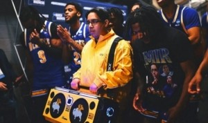 xingkong.com-在美国校队打杂，也能签下10万美元代言？